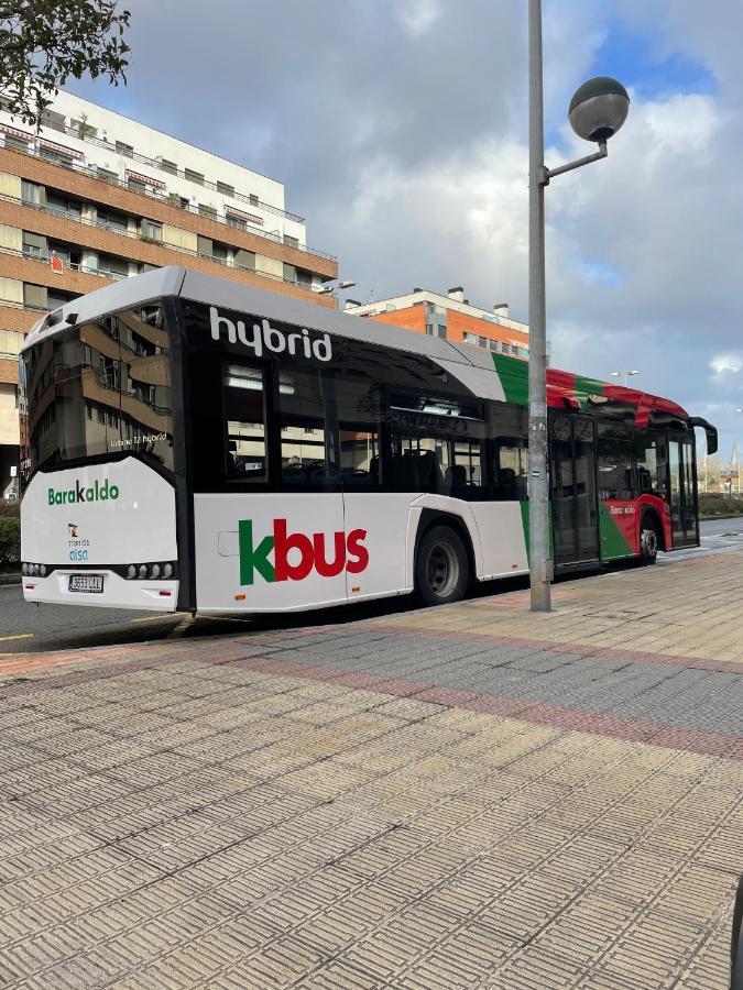 Gran Bilbao XI With Parking By Aston Rentals باراكالدو المظهر الخارجي الصورة