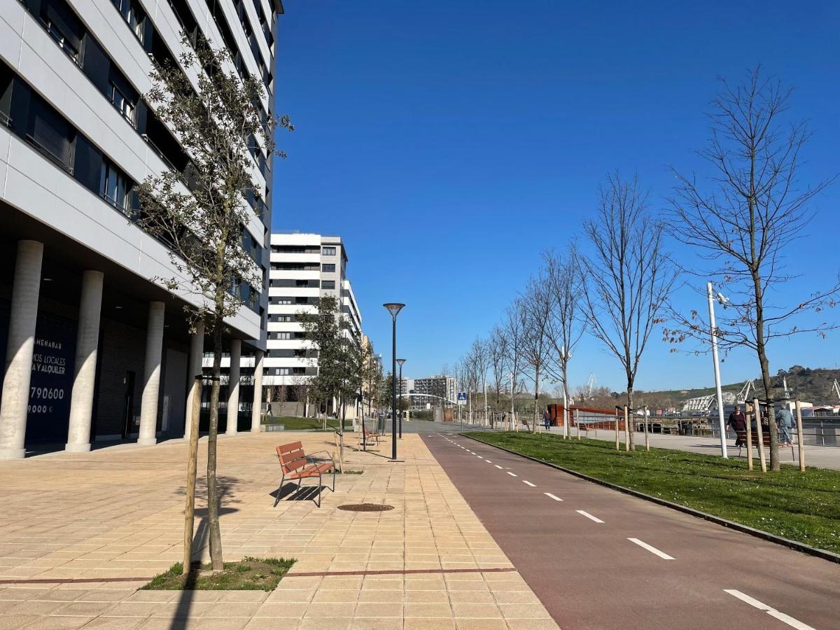 Gran Bilbao XI With Parking By Aston Rentals باراكالدو المظهر الخارجي الصورة
